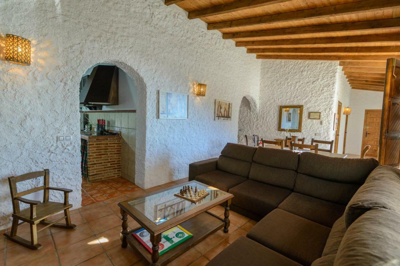 Complejo Rural El Mirador Guest House Malaga Exterior photo