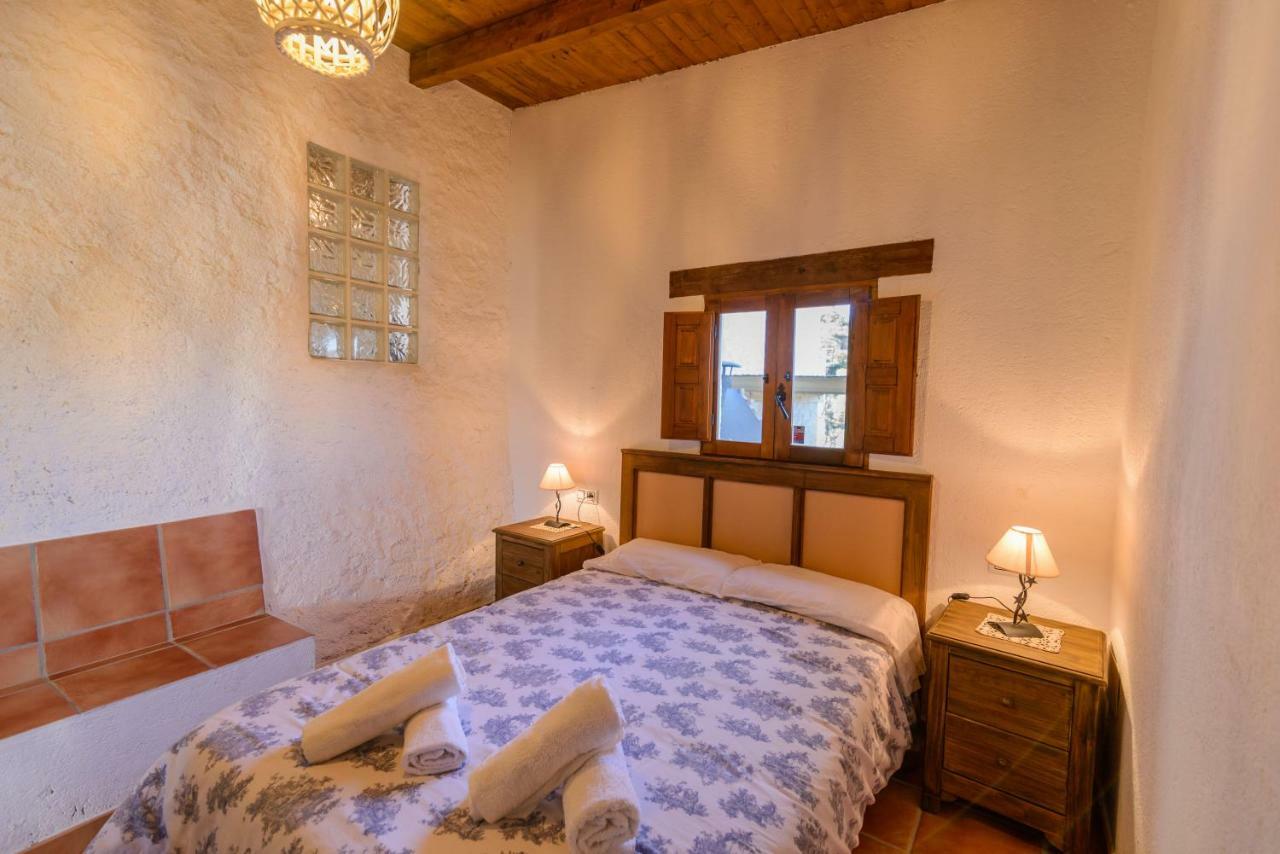 Complejo Rural El Mirador Guest House Malaga Exterior photo
