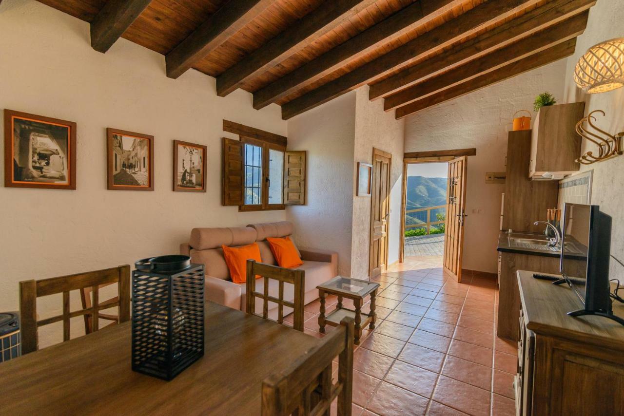 Complejo Rural El Mirador Guest House Malaga Exterior photo