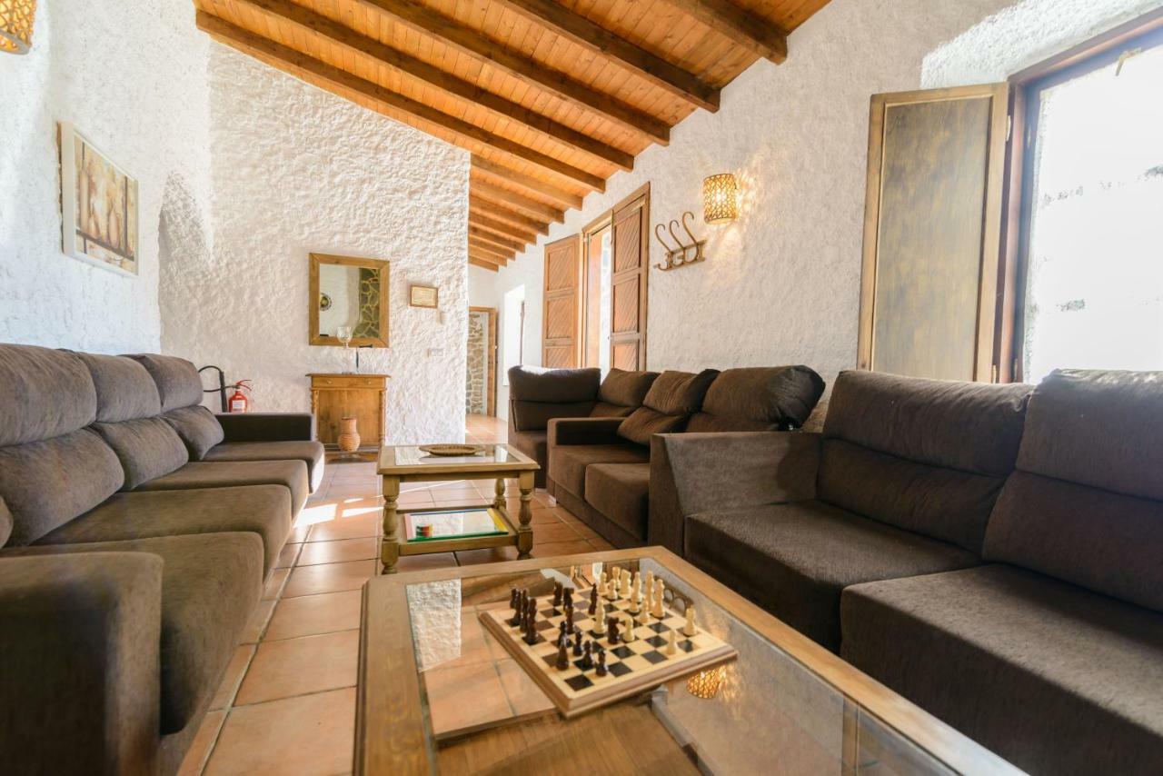 Complejo Rural El Mirador Guest House Malaga Exterior photo