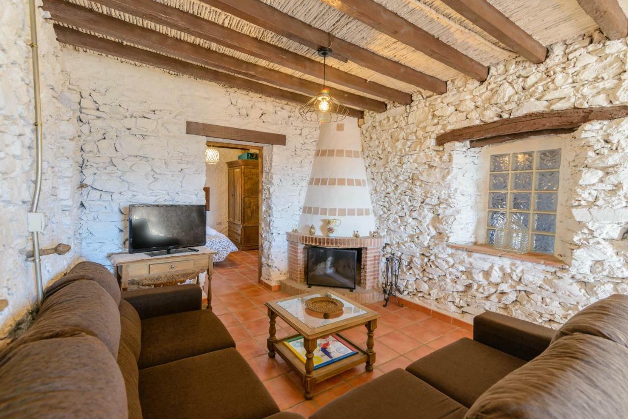 Complejo Rural El Mirador Guest House Malaga Exterior photo