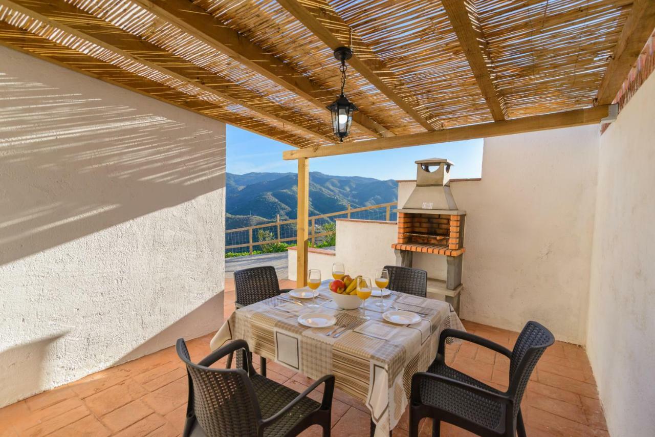 Complejo Rural El Mirador Guest House Malaga Exterior photo